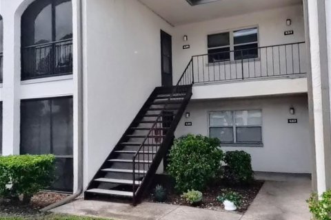 Condo in Seminole, Florida, 2 bedrooms  № 2363258