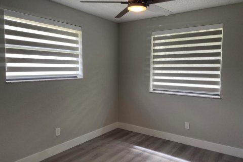 Copropriété à louer à Coral Springs, Floride: 3 chambres, 102.19 m2 № 2407294 - photo 22