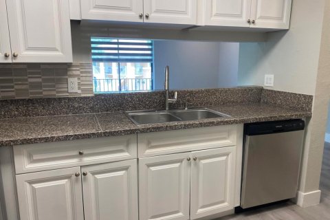 Copropriété à louer à Coral Springs, Floride: 3 chambres, 102.19 m2 № 2407294 - photo 3