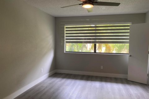 Copropriété à louer à Coral Springs, Floride: 3 chambres, 102.19 m2 № 2407294 - photo 15