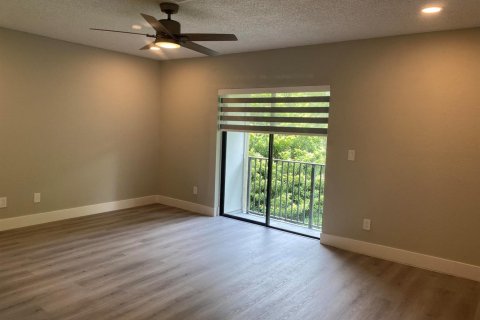 Copropriété à louer à Coral Springs, Floride: 3 chambres, 102.19 m2 № 2407294 - photo 9