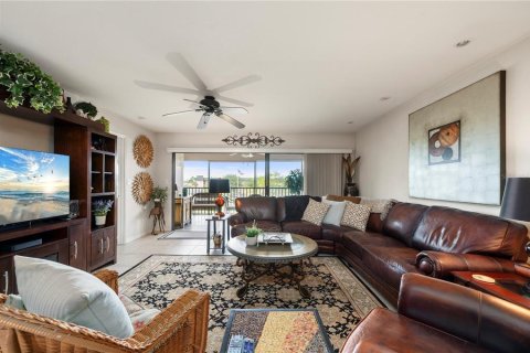 Condo in Punta Gorda, Florida, 2 bedrooms № 2114071 - photo 18