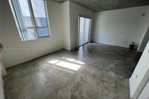 Снять в аренду кондоминиум в Майами, Флорида 1 спальня, 58.06м2, № 1951132 - фото 4