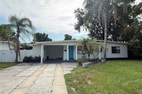 Villa ou maison à Winter Park, Floride 3 chambres, 133.04 m2 № 2310444