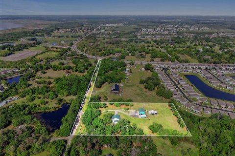 Land in Kissimmee, Florida № 2092327