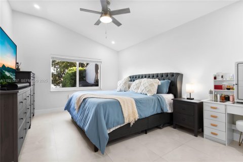 Villa ou maison à louer à Miami Gardens, Floride: 3 chambres, 157.19 m2 № 1990045 - photo 19