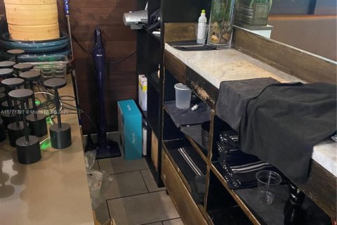 Immobilier commercial à vendre à Miami, Floride № 1959284 - photo 11