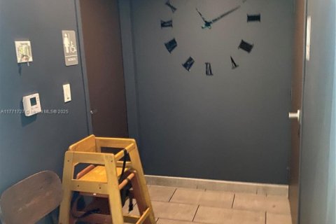 Immobilier commercial à vendre à Miami, Floride № 1959284 - photo 7