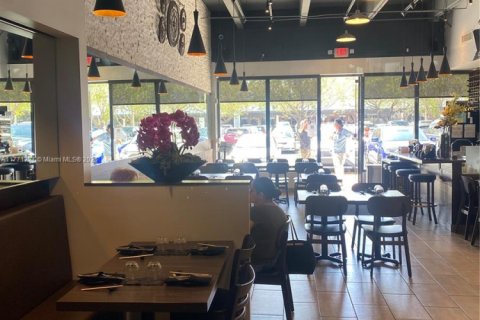 Immobilier commercial à vendre à Miami, Floride № 1959284 - photo 8