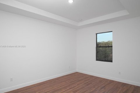 Снять в аренду виллу или дом в Лабель, Флорида 3 спальни, 142.14м2, № 1898187 - фото 9