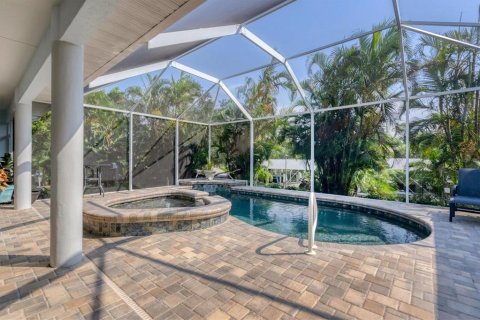 Villa ou maison à vendre à Placida, Floride: 4 chambres, 263.56 m2 № 1317064 - photo 12