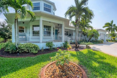 Villa ou maison à vendre à Placida, Floride: 4 chambres, 263.56 m2 № 1317064 - photo 2