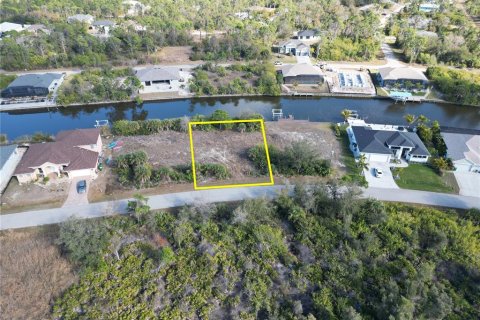 Land in Port Charlotte, Florida № 2108760