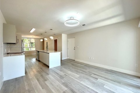 Condo in Miami, Florida, 2 bedrooms  № 1872709 - photo 22