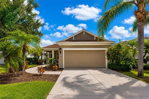 Casa en Bradenton, Florida 3 dormitorios, 138.89 m2 № 2138579