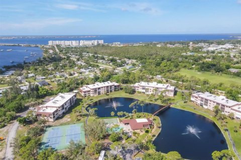 Condo in Punta Gorda, Florida, 2 bedrooms  № 1786025 - photo 26
