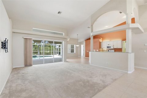 Casa en venta en Port Charlotte, Florida, 3 dormitorios, 185.15 m2 № 2110634 - foto 15