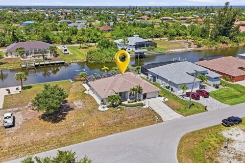 Casa en venta en Port Charlotte, Florida, 3 dormitorios, 185.15 m2 № 2110634 - foto 7