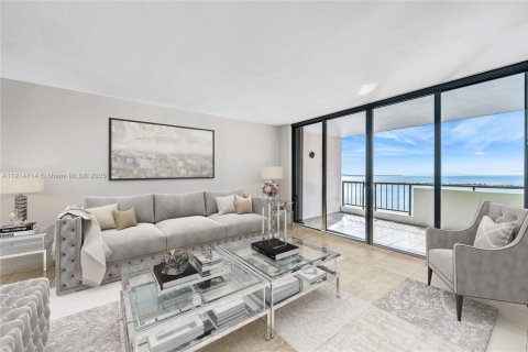 Copropriété à vendre à Miami, Floride: 2 chambres, 197.05 m2 № 1970904 - photo 7