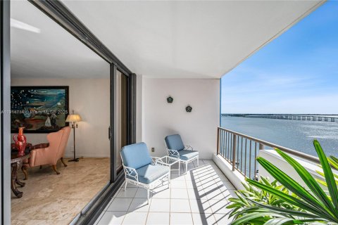 Copropriété à vendre à Miami, Floride: 2 chambres, 197.05 m2 № 1970904 - photo 16