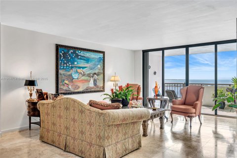 Copropriété à vendre à Miami, Floride: 2 chambres, 197.05 m2 № 1970904 - photo 10