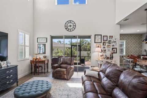 House in Holiday, Florida 5 bedrooms, 297.1 sq.m. № 1716445 - photo 14