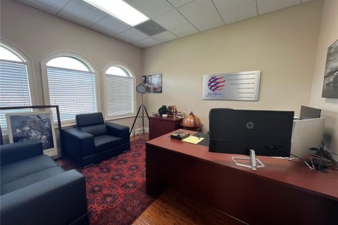 Immobilier commercial à louer à Lake Mary, Floride № 2408829 - photo 6