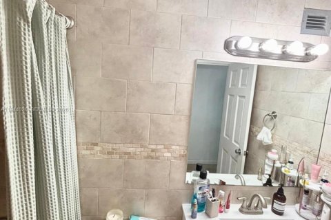 Appartement à louer à Miami, Floride: 1 chambre, 53.88 m2 № 2027949 - photo 9