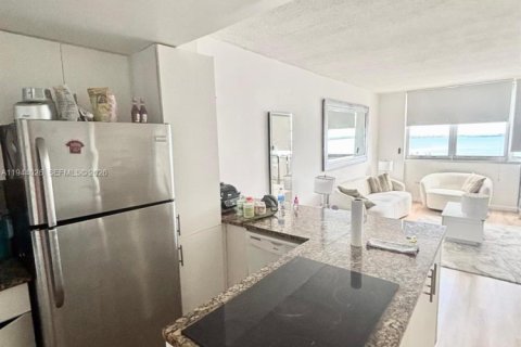 Appartement à louer à Miami, Floride: 1 chambre, 53.88 m2 № 2027949 - photo 11