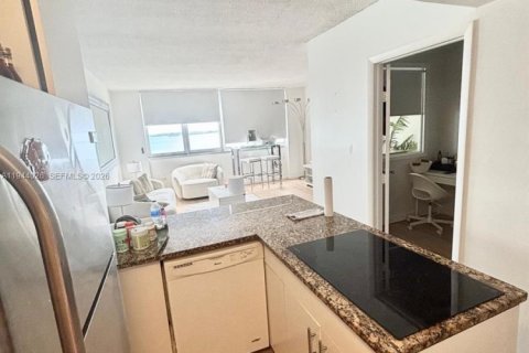 Appartement à louer à Miami, Floride: 1 chambre, 53.88 m2 № 2027949 - photo 12