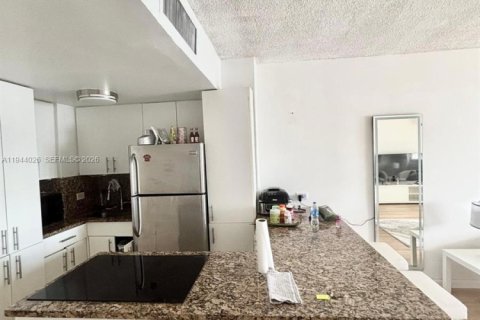 Appartement à louer à Miami, Floride: 1 chambre, 53.88 m2 № 2027949 - photo 3