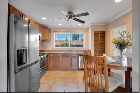 Condo in Tampa, Florida, 2 bedrooms № 2157129 - photo 5