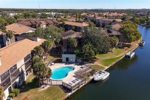 Condo in Tampa, Florida, 2 bedrooms № 2157129 - photo 26