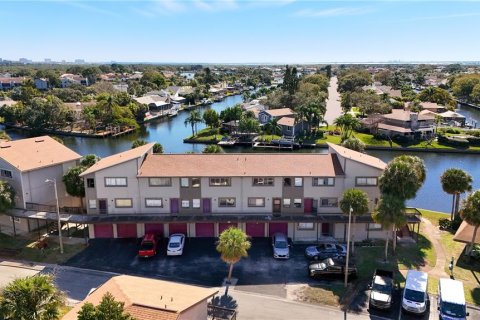 Condo in Tampa, Florida, 2 bedrooms  № 2157129