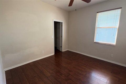 House in Clermont, Florida 4 bedrooms, 239.13 sq.m. № 2427284 - photo 8