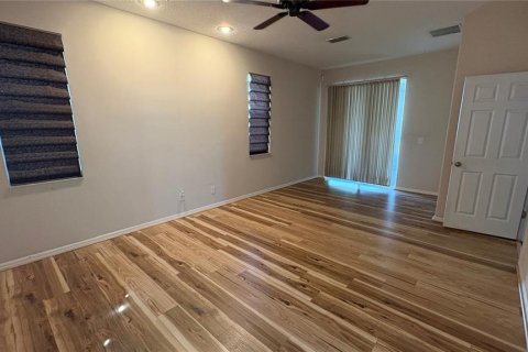 House in Clermont, Florida 4 bedrooms, 239.13 sq.m. № 2427284 - photo 11