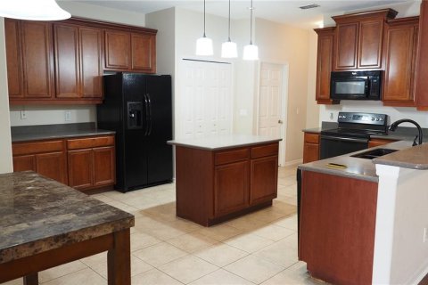 House in Clermont, Florida 4 bedrooms, 239.13 sq.m. № 2427284 - photo 6