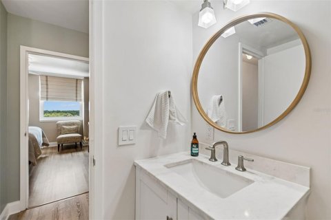 Condo in Tampa, Florida, 1 bedroom № 2393873 - photo 19
