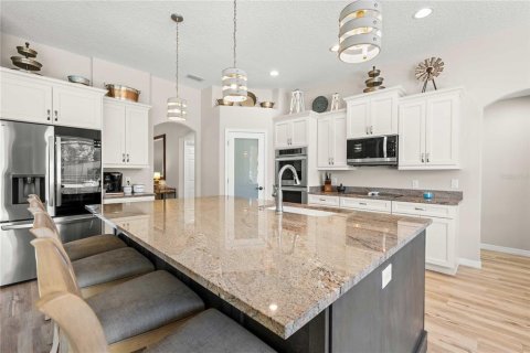 Villa ou maison à vendre à Beverly Hills, Floride: 3 chambres, 221.66 m2 № 2431756 - photo 12