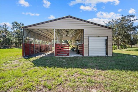 Villa ou maison à vendre à Beverly Hills, Floride: 3 chambres, 221.66 m2 № 2431756 - photo 5