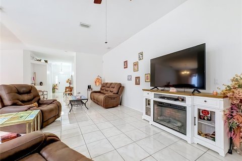 Villa ou maison à vendre à Apollo Beach, Floride: 4 chambres, 188.96 m2 № 2197272 - photo 24