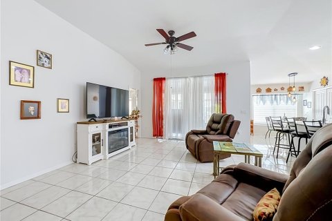 Villa ou maison à vendre à Apollo Beach, Floride: 4 chambres, 188.96 m2 № 2197272 - photo 21