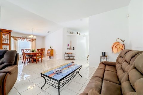 Villa ou maison à vendre à Apollo Beach, Floride: 4 chambres, 188.96 m2 № 2197272 - photo 23