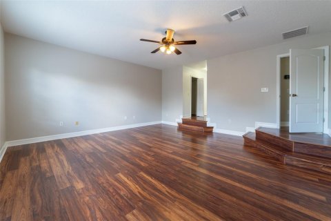 House in Orlando, Florida 4 bedrooms, 236.62 sq.m. № 1879265 - photo 14