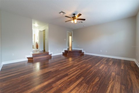 House in Orlando, Florida 4 bedrooms, 236.62 sq.m. № 1879265 - photo 13