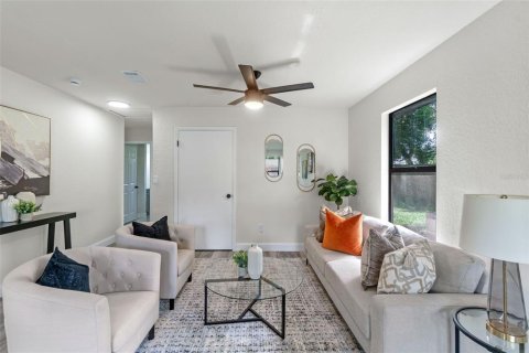 Casa en venta en Mount Dora, Florida, 3 dormitorios, 107.02 m2 № 1907189 - foto 7