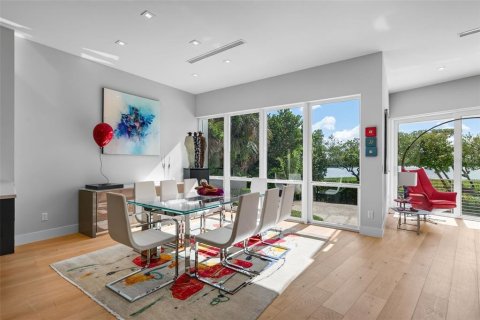 Villa ou maison à vendre à Sarasota, Floride: 5 chambres, 397.99 m2 № 2425270 - photo 15