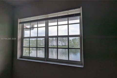 Apartamento en alquiler en Pembroke Pines, Florida, 1 dormitorio, 64.1 m2 № 2063309 - foto 15