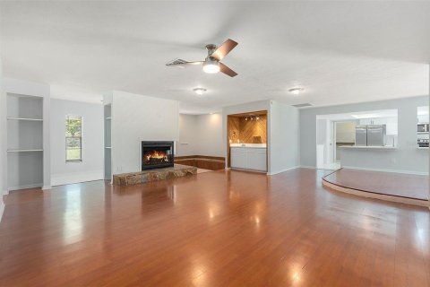 House in Valrico, Florida 4 bedrooms, 253.53 sq.m. № 1803102 - photo 5
