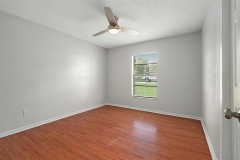 House in Valrico, Florida 4 bedrooms, 253.53 sq.m. № 1803102 - photo 18